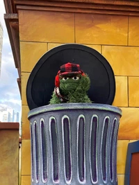 SSMacys-Oscar-frown.jpg (737 KB)