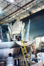 MFS-BTS-SpaceshipBuild2.jpg (351 KB)