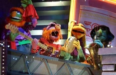 Macy's windows 2002 s.jpg (23 KB)