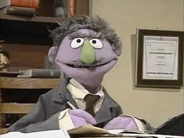 Employmentagent.jpg (33 KB) Interviewer (Grover: Lifeguard)