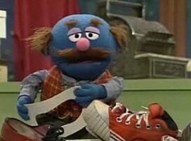 Gyro.jpg (18 KB) Gyros Spiniapolis