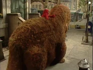 Elmo in Episode 2706
