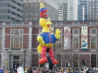 Big Bird balloon at the 2008 6abc IKEA Thanksgiving Day Parade