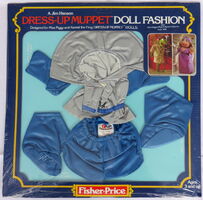 Miss Piggy Dress-Up Doll outfit Produced by Fisher-Price in 1981