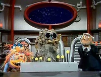 The Muppet Show Episode 303 (Pigs in Space)