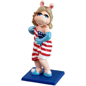 Miss Piggy repaint (industry giveaway)