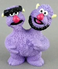 Tyco-twoheaded.jpg (287 KB) Fisher-Price PVC 1999