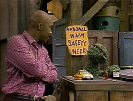 DangerWormCrosing.jpg (117 KB) Episode 1650