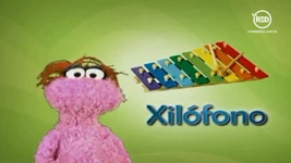 X - Xilófono (Lola) (First: Episodio 1015)