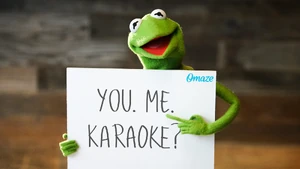 Omaze Kermit