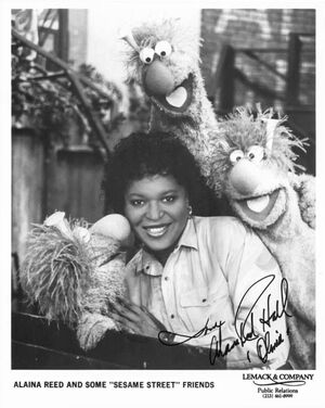 Alaina Reed signed Honkers