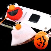 Sanrio-charm-halloweenelmo