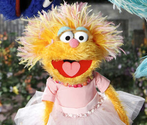 The smaller Zoe puppet originally created for Abby in Wonderland was used as the regular Zoe for Season 40.