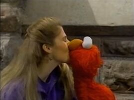 Picabo Street & Elmo(First: Episode 3301)