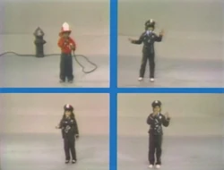 2798-3Kids.policeman