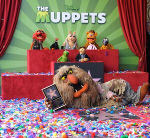 TheHollywoodWalkOfFame-TheMuppets-(2012-03-20)