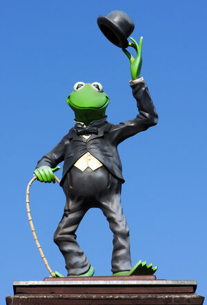Kermit as Chaplin outside the Henson Studios (formerly Charlie Chaplin Studios).