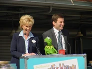 Cynthia Harriss, Kermit, and Charles Rivkin at the opening of Muppet*Vision 3D at Disney California Adventure