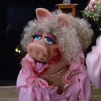 Miss Piggy Appearance Variations Muppet Wiki Fandom