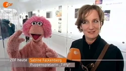 Falkenberg with Tiffy at an exhibition in Berlin in 2013