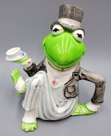 Kermit creamer