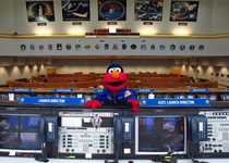 ElmoControlRoom.jpg (428 KB) Elmo at Mission Control