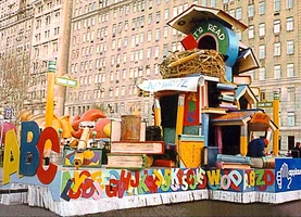 MacysFloat-Literacy.jpg (212 KB) Sesame Street float, 1994-1997