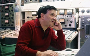 Raymond Scott in his electronic music studio producing the Bufferin commercial soundtrack in 1967 (photo taken by Jim Henson)