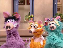 The Big Bad Wolf, Zoe and Rosita in Sesame Street Episode 4004