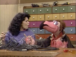 2415a.jpg (277 KB) "Lessons in Love"