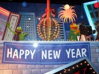 Macys muppets new year 2.jpg (90 KB)
