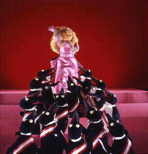 Piggy material girl