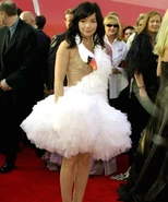 Björk, wearing her swan dress at the 73rd Academy Awards in 2001.