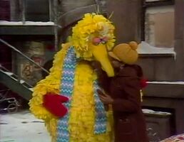 Loretta Long (Susan) & Big BirdSesame Street Episode 0838