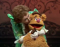 Jean Stapleton & FozzieThe Muppet Show episode 306