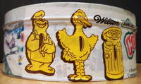 Wilton 1979 cookie cutters tin 6