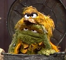 2976-IrvineBirdketeer.jpg (134 KB) Irvine Episode 2976