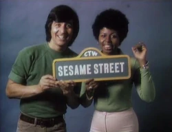 ClosingSign-LuisSusanSS-0730