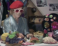 Eltonjohnslunch.jpg (85 KB) Elton John's Lunch The Muppet Show