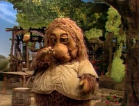 Junior Gorg receives the ring from Pa, but loses it to...