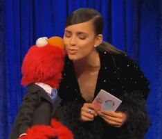 Sofia Carson & ElmoThe Not-Too-Late Show with Elmo episode 108