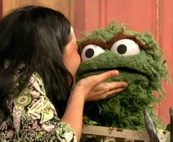 Nitya Vidyasagar (Leela) & OscarSesame Street Episode 4181