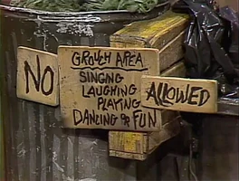 1152-OscarSign.jpg (189 KB) Episode 1152