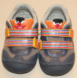 Stride rite toddler sneakers shoes ernie