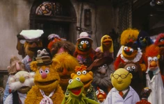 HappinessHotel-Group.jpg (807 KB)