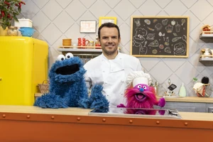Henssler with Krümelmonster and Gonger