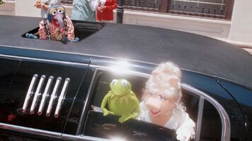 Muppets from space premiere