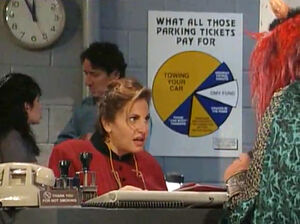 Kathy najimy.jpg