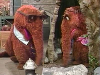Daddy Snuffle and Mommy Snuffleupagusunaired Sesame Street episode