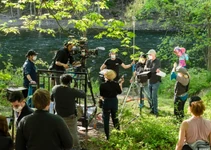 5209-bts.jpg (454 KB) behind the scenes